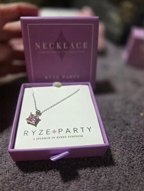 Sterling Silver Pink Ice Necklace New Jn Nox